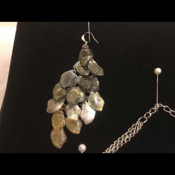 Gold n silver teardrop necklace multi strand - Picture 2 of 5